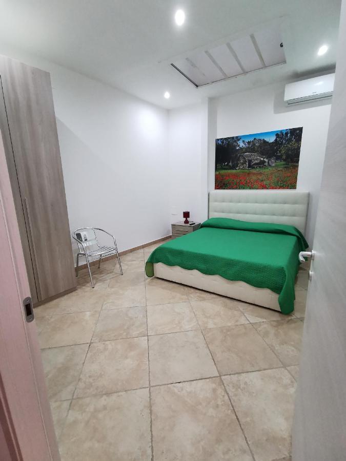 Da Rocco B&B Sant Isidoro  Exterior photo
